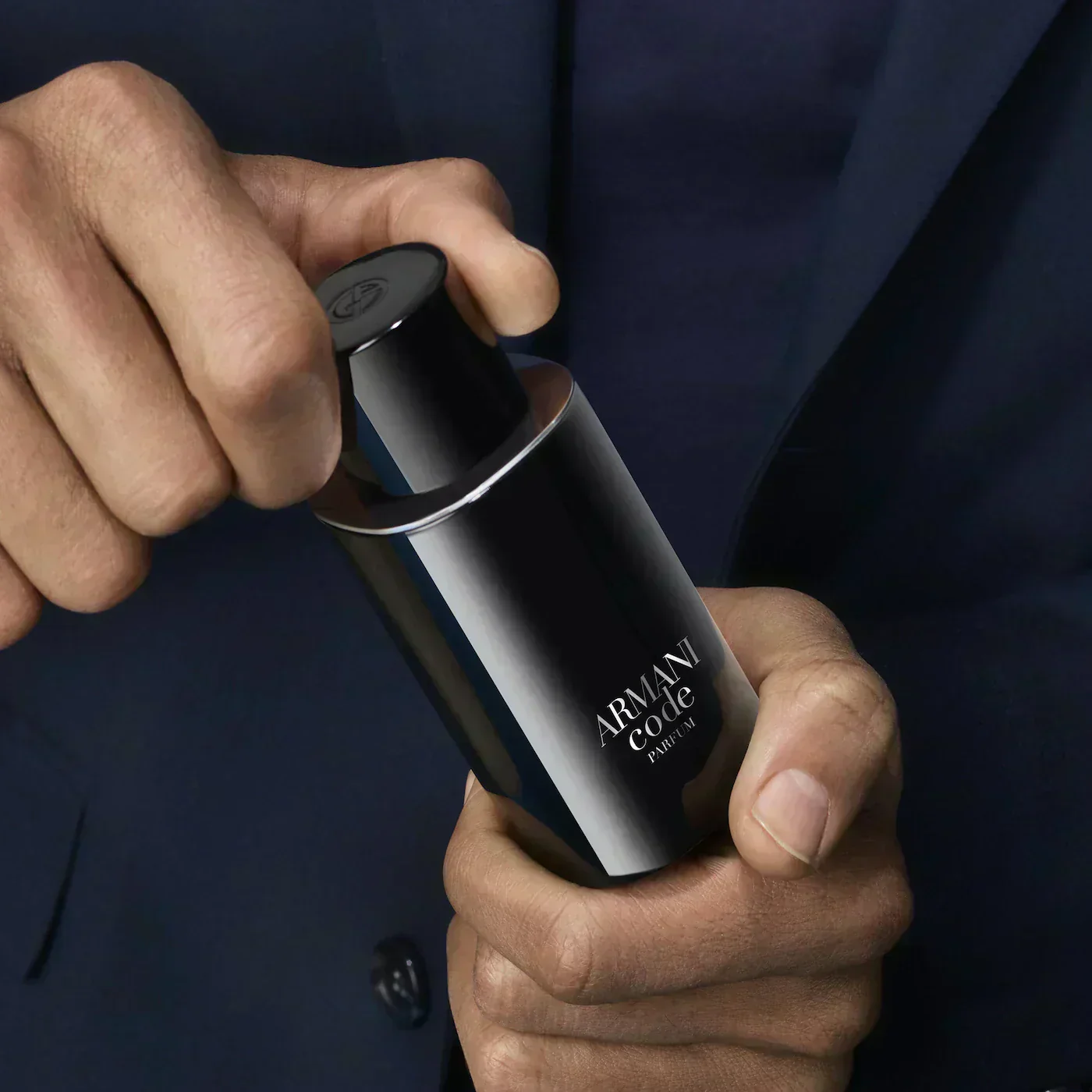 Giorgio Armani Code Parfum - Image 3